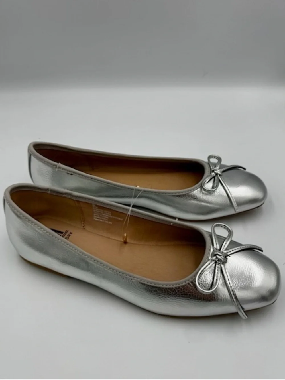 Madden NYC Silver Metallic Ballet Flats Zion Size 8 NEW